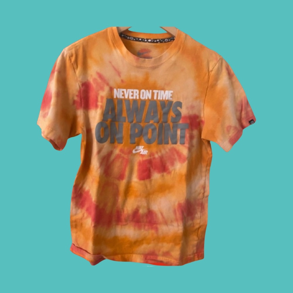 Nike tie dye shirt